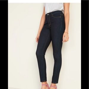 Old Navy High Rise Super Skinny Jeans